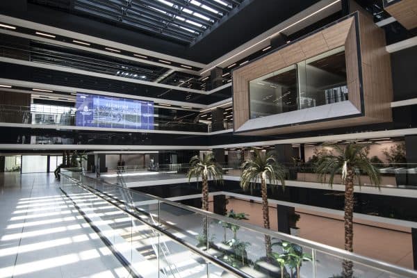 LED 4.00 INDOOR LED Ekran - Metrekare başına düşük enerji tüketimi